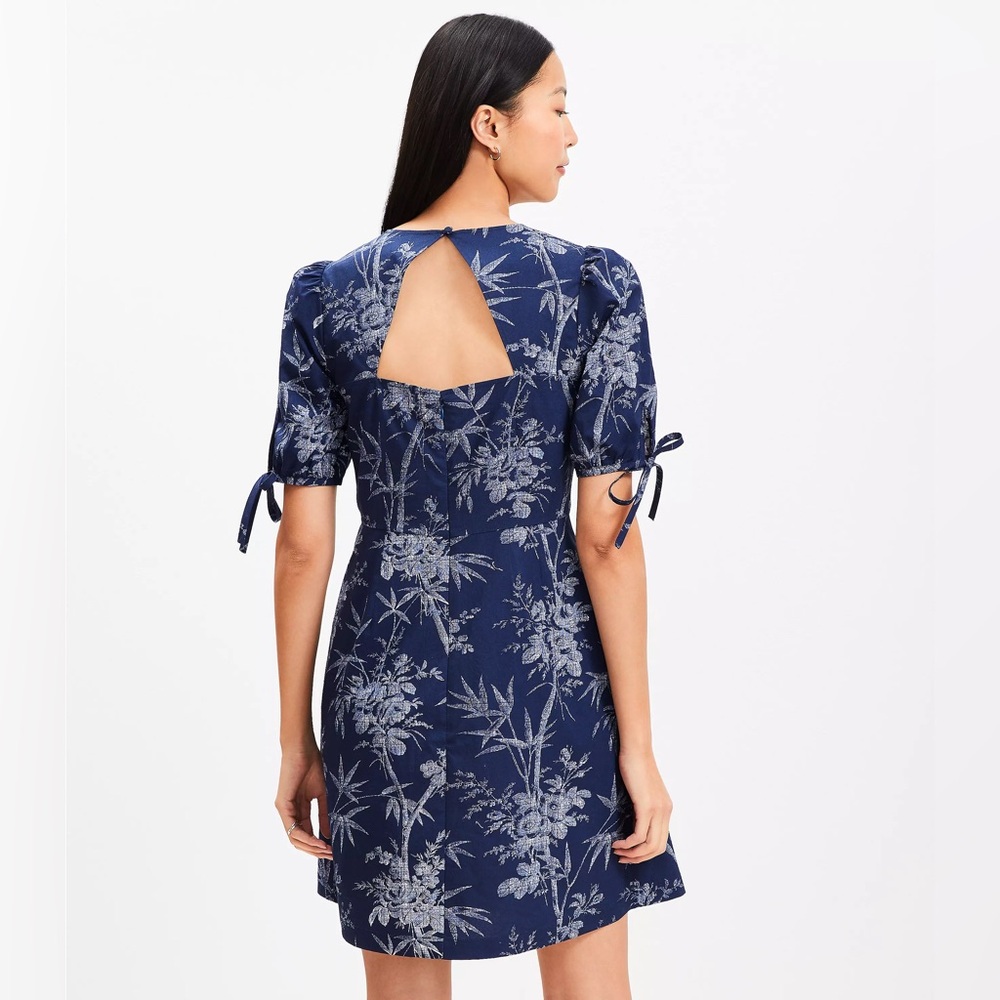 Palm Cutout Back Tie Cuff Mini Dress LOFT New with Tags size 10 - Picture 3 of 8